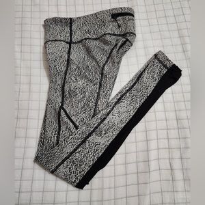 Lululemon Women’s Leggings size 2